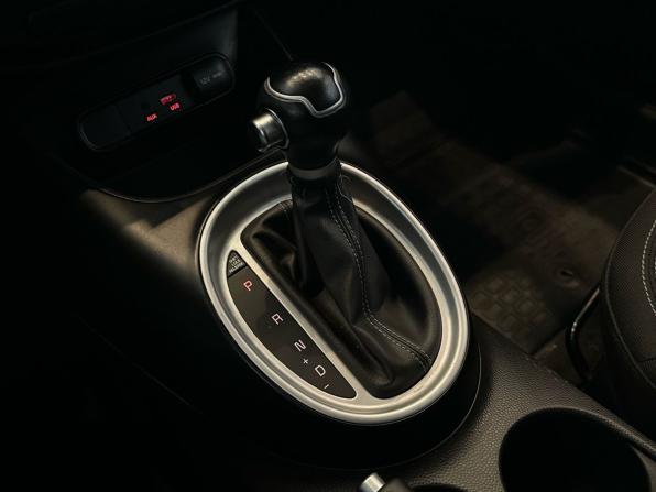Kia Soul II Рестайлинг с пробегом 2018 года, цена 1 749 000 рублей, 89998 км, хэтчбек, Автокод Объявления