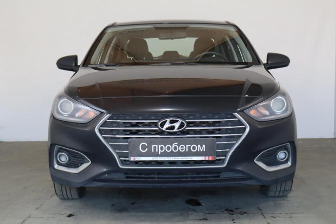 Hyundai Solaris II с пробегом 2018 года, цена 1 099 000 рублей, 195000 км, седан, Автокод Объявления