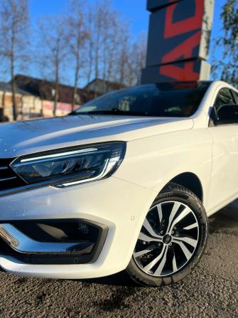 Lada (ВАЗ) Vesta I Рестайлинг (NG) с пробегом 2025 года, цена 1 600 000 рублей, 1286 км, седан, Автокод Объявления