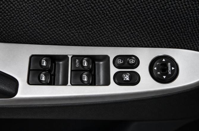 Hyundai Solaris I с пробегом 2014 года, цена 859 000 рублей, 150000 км, седан, Автокод Объявления
