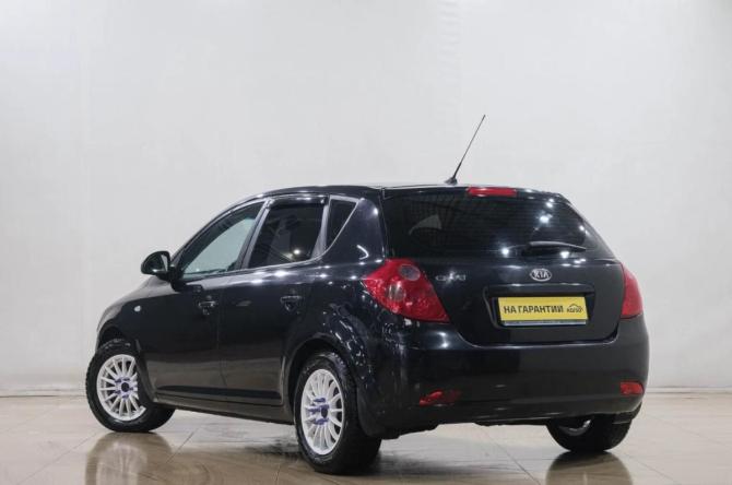 Kia Ceed I с пробегом 2009 года, цена 549 000 рублей, 250000 км, хэтчбек, Автокод Объявления