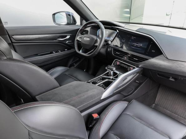 Geely Tugella I Рестайлинг с пробегом 2023 года, цена 2 849 000 рублей, 45605 км, внедорожник, Автокод Объявления
