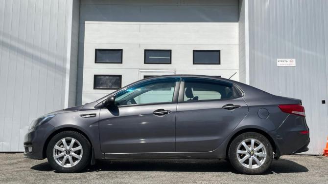 Kia Rio III Рестайлинг с пробегом 2017 года, цена 750 000 рублей, 213000 км, седан, Автокод Объявления