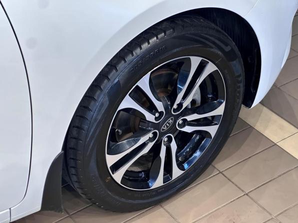 Kia Cerato III Рестайлинг (Classic) с пробегом 2019 года, цена 1 615 000 рублей, 126244 км, седан, Автокод Объявления