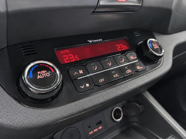 Kia Sportage III с пробегом 2011 года, цена 1 070 000 рублей, 210299 км, внедорожник, Автокод Объявления
