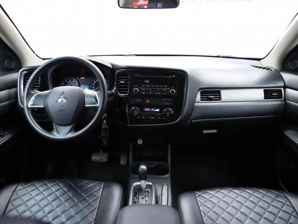 Mitsubishi Outlander III Рестайлинг 2 с пробегом 2015 года, цена 1 390 000 рублей, 294366 км, внедорожник, Автокод Объявления