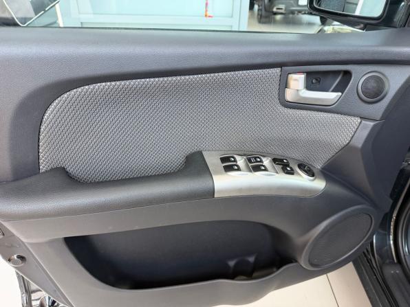 Kia Sportage II Рестайлинг с пробегом 2009 года, цена 830 000 рублей, 277870 км, внедорожник, Автокод Объявления