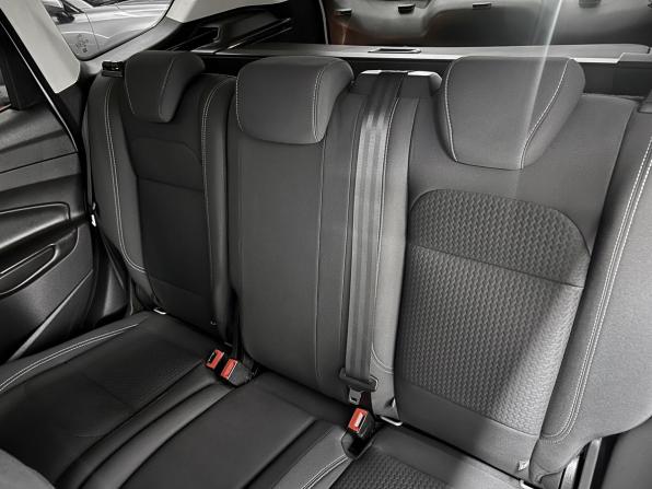 Ford Kuga II Рестайлинг с пробегом 2019 года, цена 1 630 000 рублей, 142864 км, внедорожник, Автокод Объявления