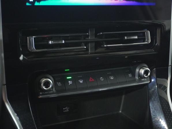 Haval M6 II с пробегом 2023 года, цена 1 825 000 рублей, 43727 км, внедорожник, Автокод Объявления