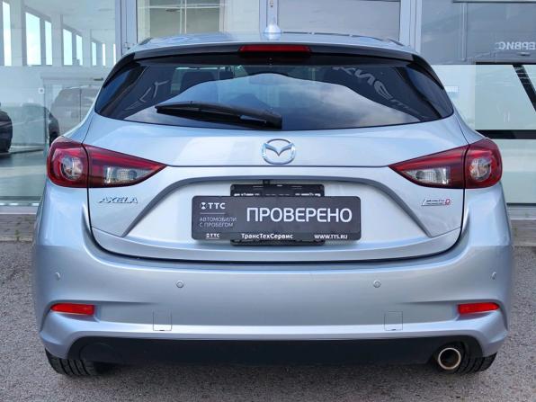 Mazda Axela III Рестайлинг с пробегом 2018 года, цена 1 365 000 рублей, 102600 км, хэтчбек, Автокод Объявления