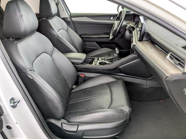 Kia K5 III с пробегом 2021 года, цена 2 520 000 рублей, 75256 км, седан, Автокод Объявления