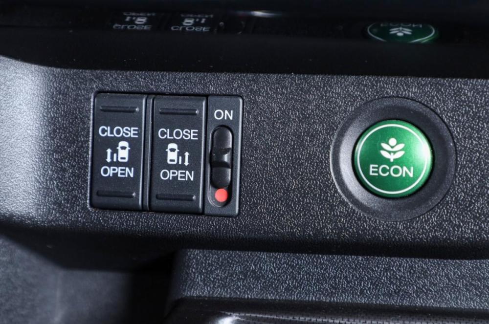 Honda Stepwgn V Новосибирск  - изображение 17