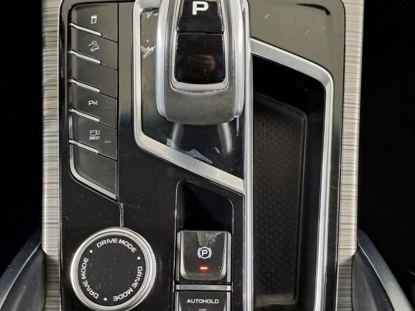 Geely Atlas Pro с пробегом 2022 года, цена 1 977 000 рублей, 69144 км, внедорожник, Автокод Объявления