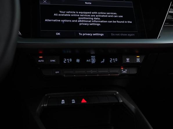 Audi A3 IV (8Y) с пробегом 2021 года, цена 2 618 444 рубля, 88226 км, хэтчбек, Автокод Объявления