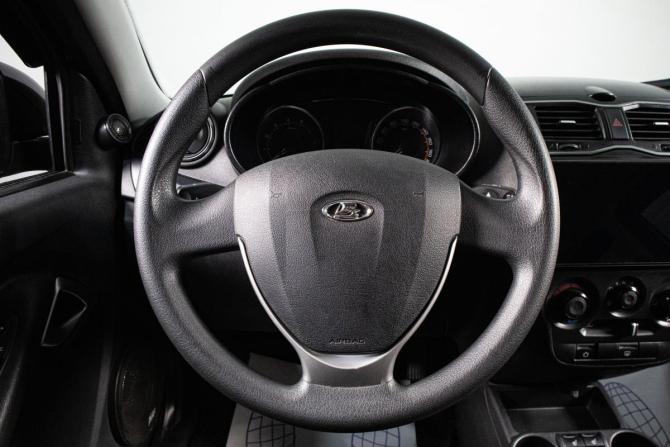 Lada (ВАЗ) Granta I Рестайлинг с пробегом 2022 года, цена 929 000 рублей, 103000 км, седан, Автокод Объявления