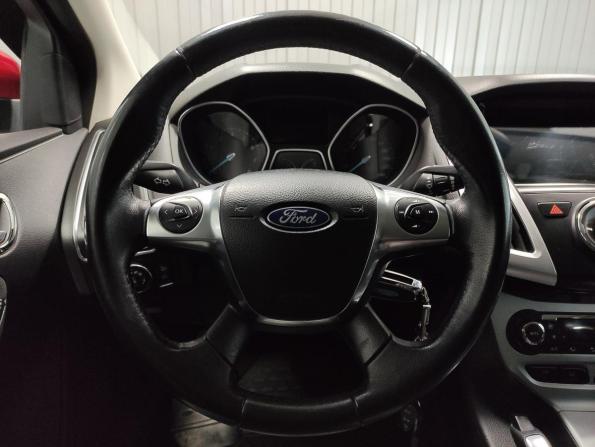Ford Focus III с пробегом 2012 года, цена 1 039 000 рублей, 147688 км, хэтчбек, Автокод Объявления