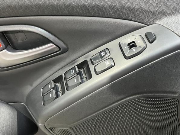 Hyundai ix35 I Рестайлинг с пробегом 2014 года, цена 1 395 000 рублей, 160108 км, внедорожник, Автокод Объявления