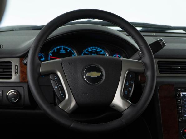 Chevrolet Tahoe III с пробегом 2011 года, цена 1 796 444 рубля, 348016 км, внедорожник, Автокод Объявления