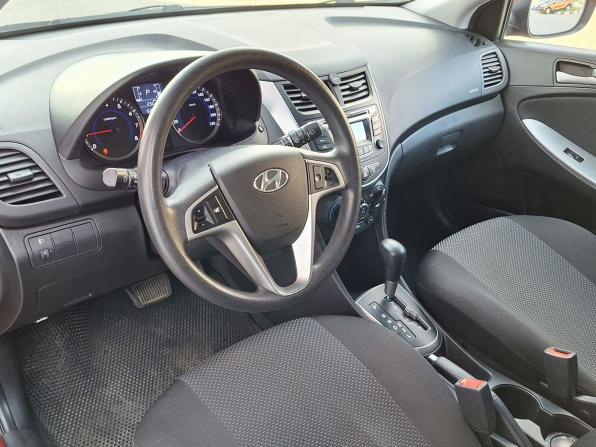 Hyundai Solaris I Рестайлинг с пробегом 2015 года, цена 869 000 рублей, 162969 км, хэтчбек, Автокод Объявления