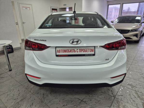 Hyundai Solaris II с пробегом 2017 года, цена 779 000 рублей, 288312 км, седан, Автокод Объявления