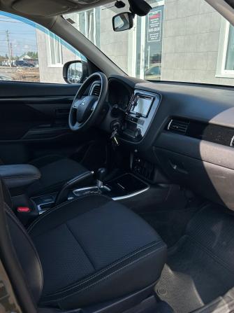 Mitsubishi Outlander III Рестайлинг 3 с пробегом 2018 года, цена 2 035 000 рублей, 84800 км, внедорожник, Автокод Объявления
