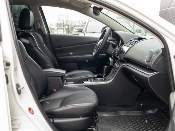 Mazda 6 II (GH) Рестайлинг с пробегом 2012 года, цена 870 000 рублей, 207996 км, седан, Автокод Объявления