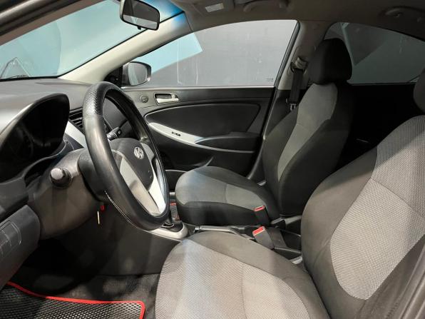 Hyundai Solaris I с пробегом 2014 года, цена 649 000 рублей, 191407 км, седан, Автокод Объявления