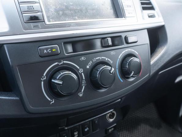 Toyota Hilux VII Рестайлинг с пробегом 2014 года, цена 1 770 000 рублей, 243703 км, offers.body_type.unknown, Автокод Объявления