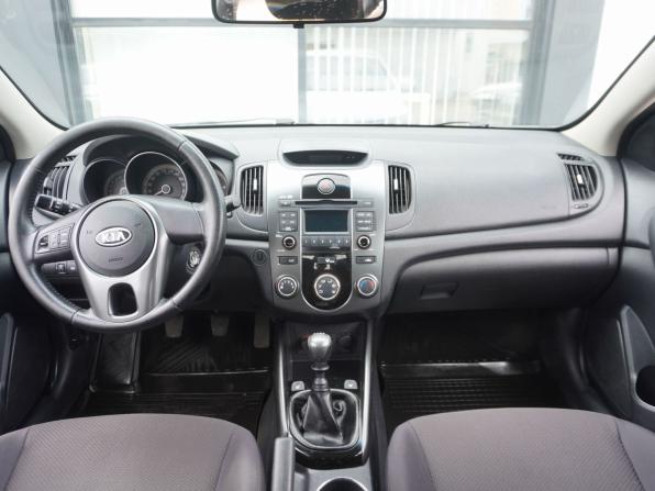 Kia Cerato II с пробегом 2010 года, цена 678 000 рублей, 219940 км, седан, Автокод Объявления
