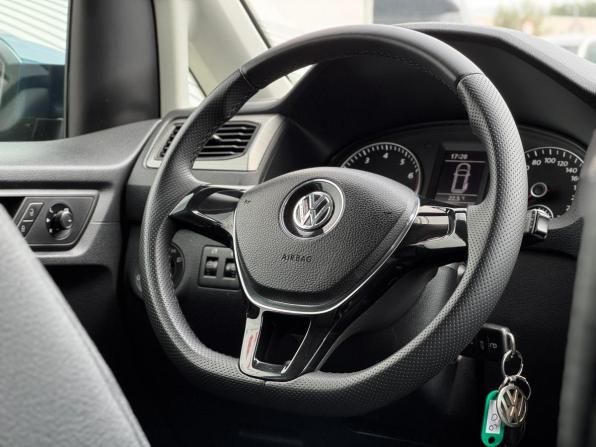 Volkswagen Caddy IV с пробегом 2017 года, цена 1 550 000 рублей, 165193 км, минивэн, Автокод Объявления