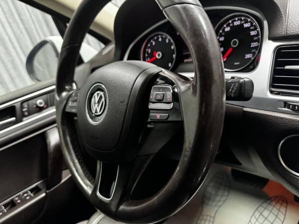 Volkswagen Touareg II с пробегом 2013 года, цена 2 000 000 рублей, 254517 км, внедорожник, Автокод Объявления