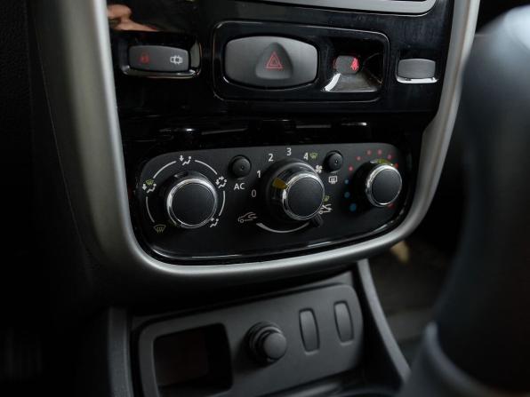 Renault Duster I с пробегом 2014 года, цена 816 000 рублей, 172941 км, внедорожник, Автокод Объявления