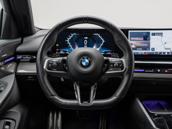 BMW 5 серии VIII (G60/G61/G68) с пробегом 2023 года, цена 7 800 000 рублей, 37655 км, седан, Автокод Объявления