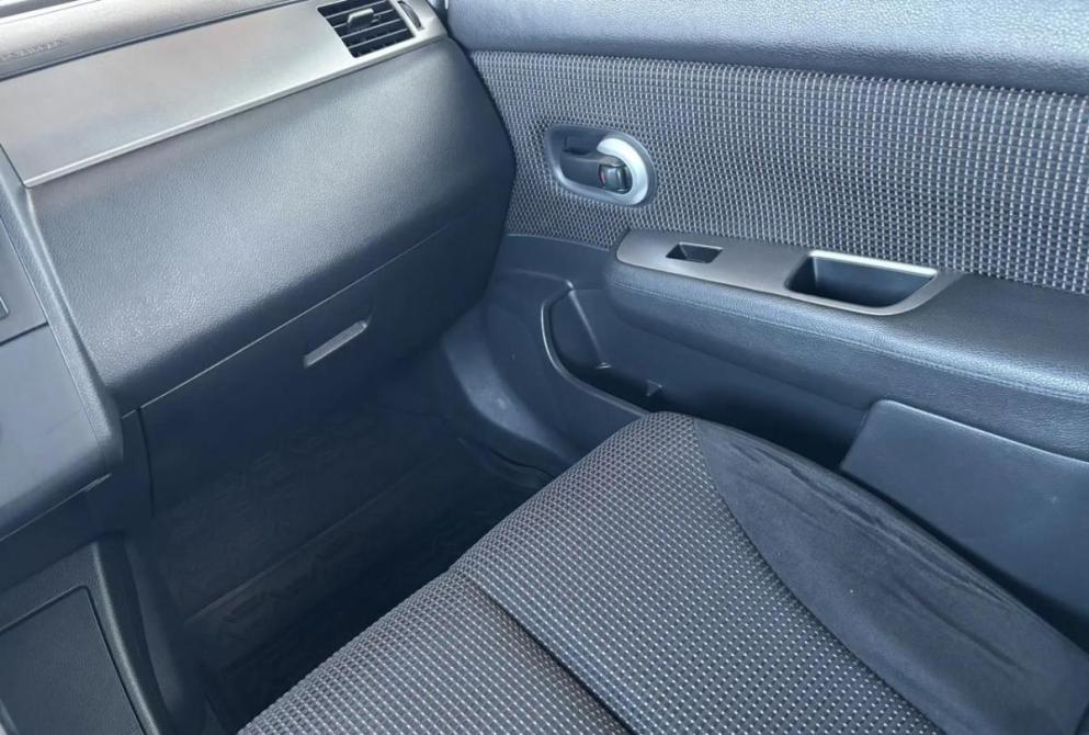 Nissan Tiida I Рестайлинг Киров  - изображение 12