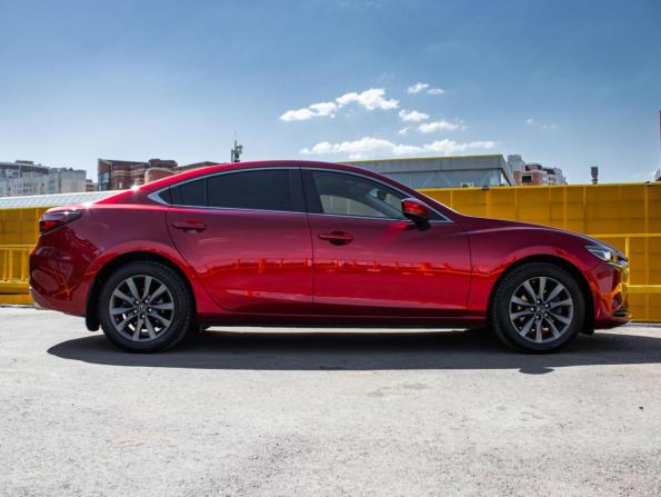 Mazda 6 III (GJ) Рестайлинг 2 с пробегом 2021 года, цена 2 175 000 рублей, 92700 км, седан, Автокод Объявления