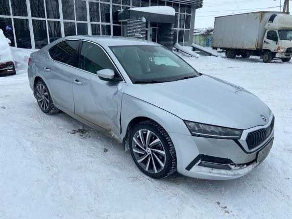 Skoda Octavia IV (A8) с пробегом 2021 года, цена 2 300 000 рублей, 82384 км, лифтбек, Автокод Объявления