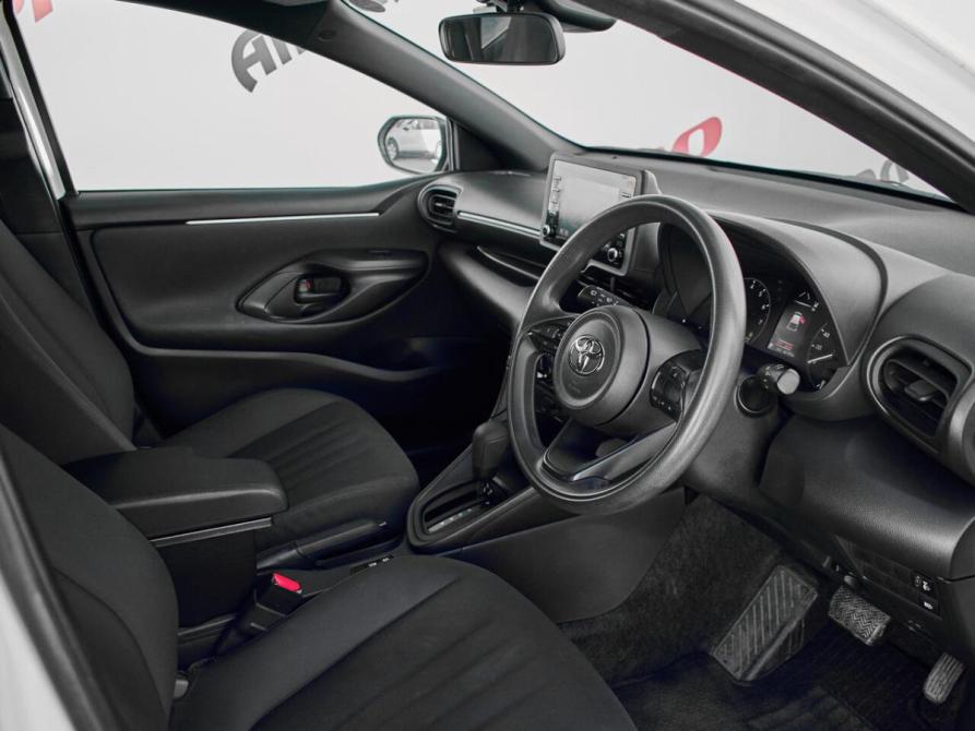 Toyota Yaris IV Екатеринбург  - изображение 11