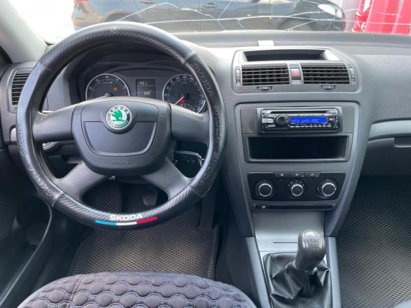 Skoda Octavia I (A4) Рестайлинг с пробегом 2011 года, цена 808 100 рублей, 198581 км, лифтбек, Автокод Объявления
