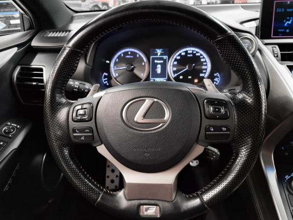 Lexus NX I с пробегом 2017 года, цена 2 649 000 рублей, 195741 км, внедорожник, Автокод Объявления
