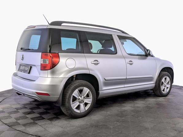 Skoda Yeti I Рестайлинг с пробегом 2014 года, цена 1 240 000 рублей, 102059 км, внедорожник, Автокод Объявления