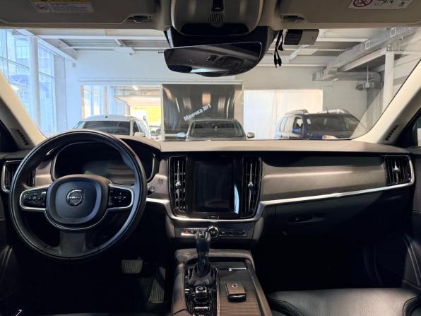 Volvo V90 II с пробегом 2017 года, цена 4 319 000 рублей, 136948 км, универсал, Автокод Объявления