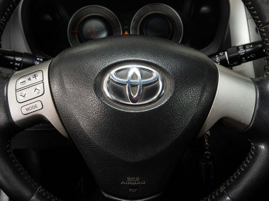 Toyota Auris I Казань  - изображение 9