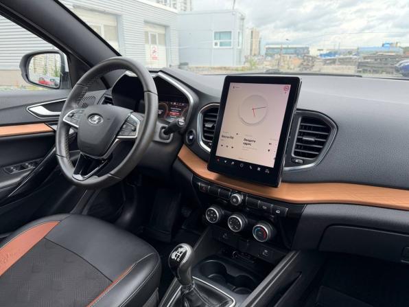 Lada (ВАЗ) Vesta I Рестайлинг (NG) с пробегом 2023 года, цена 1 215 000 рублей, 44700 км, седан, Автокод Объявления