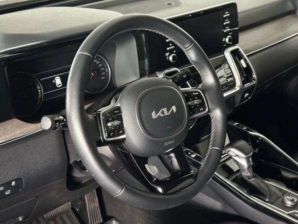 Kia Sorento IV с пробегом 2023 года, цена 4 447 000 рублей, 30891 км, внедорожник, Автокод Объявления