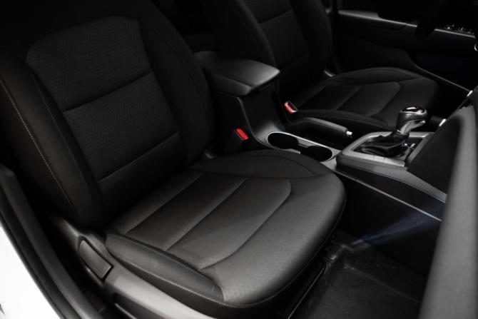 Hyundai Elantra VI (AD) с пробегом 2018 года, цена 1 650 000 рублей, 89970 км, седан, Автокод Объявления
