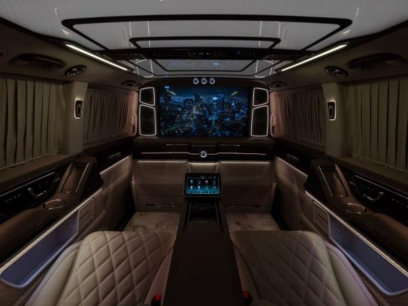 Mercedes-Benz V-Класс III (W447) Рестайлинг 2 с пробегом 2026 года, цена 46 000 000 рублей, 18 км, минивэн, Автокод Объявления