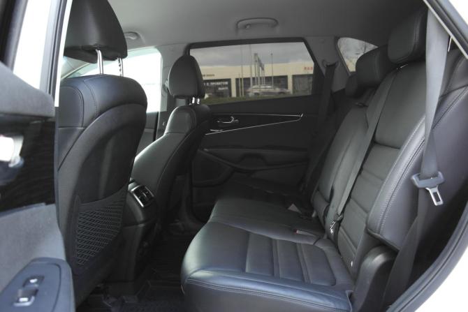 Kia Sorento III Prime Рестайлинг с пробегом 2019 года, цена 2 790 000 рублей, 95000 км, внедорожник, Автокод Объявления