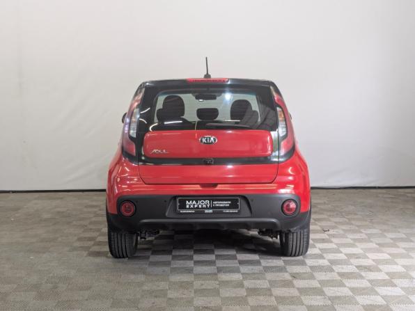 Kia Soul II Рестайлинг с пробегом 2018 года, цена 1 550 000 рублей, 165396 км, хэтчбек, Автокод Объявления