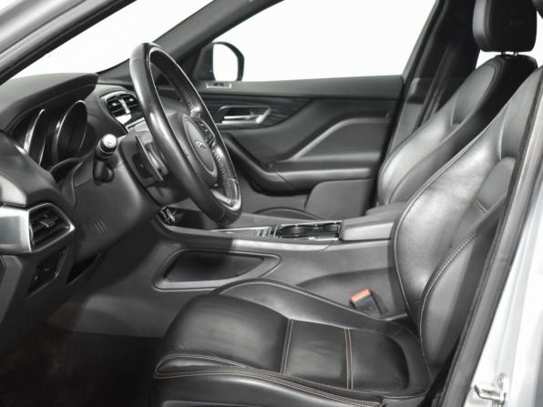 Jaguar F-Pace I с пробегом 2017 года, цена 2 125 000 рублей, 117753 км, внедорожник, Автокод Объявления