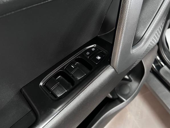 Hyundai Creta I Рестайлинг с пробегом 2021 года, цена 1 895 000 рублей, 124125 км, внедорожник, Автокод Объявления